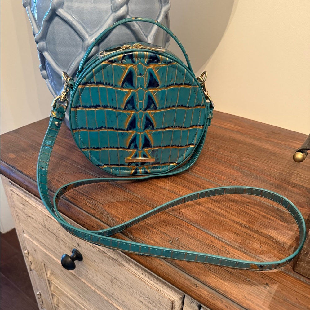 Brahmin Parakeet Estuary Lane Crossbody - Picture 7 of 7